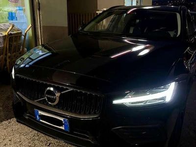 Usata Volvo V60 Momentum 190 CV (139 kW) 2019 Station wagon