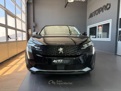 Usata Peugeot 5008 S 131 CV (96 kW) 2021 Nero SUV