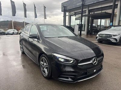 Nuova Mercedes 180 116 CV (85 kW) 2026 Nero Berlina