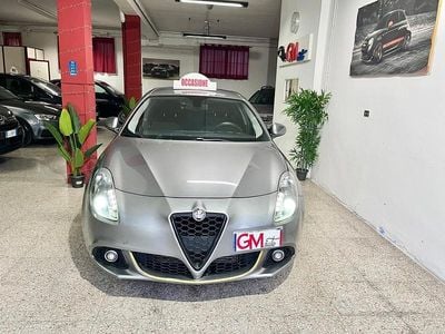 Usata Alfa Romeo Giulietta Distinctive 120 CV (88 kW) 2016 Grigio Utilitaria