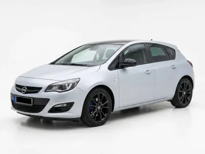 Usata Opel Astra Cosmo 140 CV (102 kW) 2015 Bianco Berlina