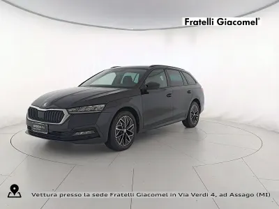 Usata Skoda Octavia Executive 116 CV (85 kW) 2022 1z nero tulipano perlato Station wagon