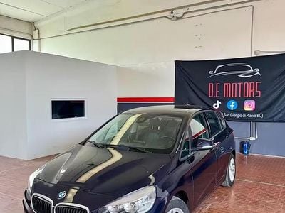 Usata BMW 216 Active Tourer Luxury Line 115 CV (84 kW) 2015 Blu Monovolume
