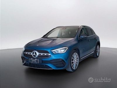 Usata Mercedes GLA200 Premium 150 CV (110 kW) 2023 Blu SUV