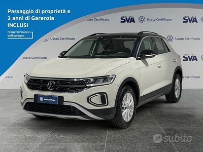 Usata VW T-Roc Life 110 CV (80 kW) 2023 Grigio SUV