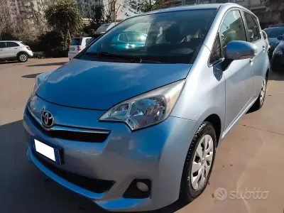 Usata Toyota Verso-S