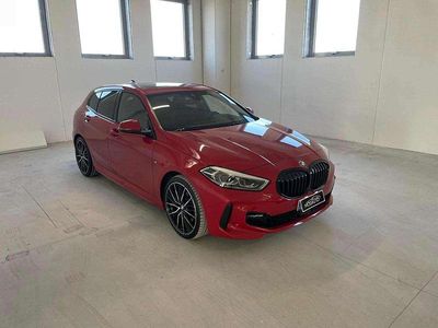 Usata BMW 116 M Sport 116 CV (85 kW) 2021 Rosso Utilitaria