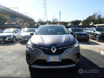 Usata Renault Captur Business 115 CV (84 kW) 2021 Grigio SUV