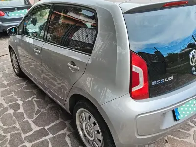 Usata VW up! 68 CV (50 kW) 2013 Grigio Utilitaria