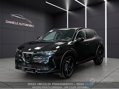Nuova Alfa Romeo Junior Edizione Speciale 136 CV (100 kW) 2025 Nero SUV