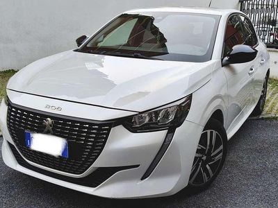 Usata Peugeot 208 Allure 75 CV (55 kW) 2022 Bianco Utilitaria