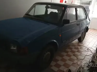 Usata Fiat 127 50 CV (36 kW) 1986 Bluazzurro Berlina