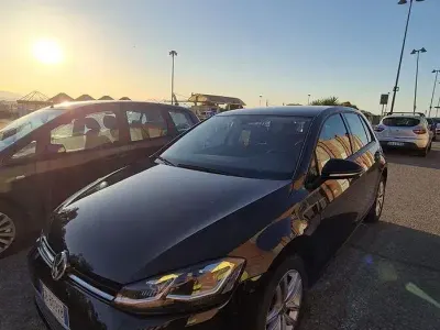 Usata VW Golf VII 115 CV (84 kW) 2020 Nero Berlina