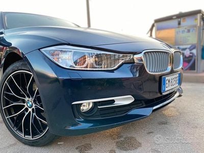 Usata BMW 320 184 CV (135 kW) 2012 Blu Berlina