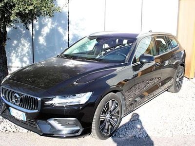 Usata Volvo V60 Inscription 150 CV (110 kW) 2019 Onyx black Station wagon