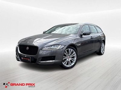 Usata Jaguar XF Sportbrake Business Edition 240 CV (176 kW) 2017 Grigio Station wagon