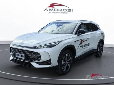 Usata MG HS Luxury 170 CV (125 kW) 2024 White pearl SUV