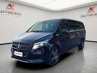 Usata Mercedes V250 Avantgarde 190 CV (139 kW) 2025 Nero Monovolume