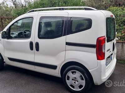 Usata Fiat Qubo Trekking 95 CV (69 kW) 2017 Bianco Monovolume
