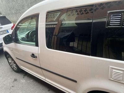 Usata VW Caddy 95 CV (69 kW) 2013 Monovolume