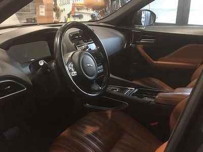 Usata Jaguar F-Pace 180 CV (132 kW) 2018 Nero SUV