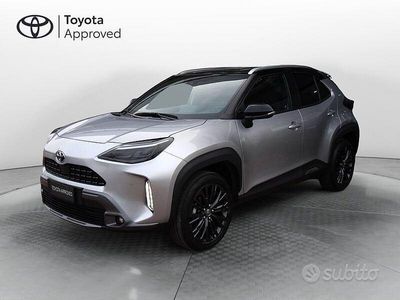 Usata Toyota Yaris Cross 116 CV (85 kW) 2021 Grigio SUV
