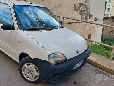 Usata Fiat 600 2000 Bianco Berlina