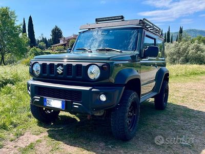 Second-hand Suzuki Jimny 102 CP (75 kW) 2023 Verde SUV