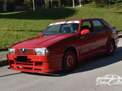 Usata Alfa Romeo 75 155 CV (114 kW) 1987 Rosso Berlina