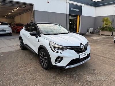 Usata Renault Captur Techno 100 CV (73 kW) 2023 Bianco SUV