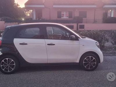 Usata Smart ForFour 2017 Bianco Utilitaria
