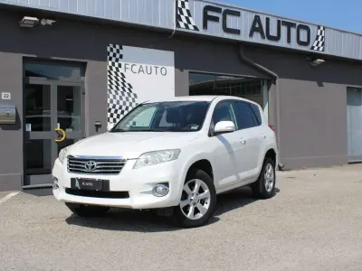 Usata Toyota RAV4 Luxury 150 CV (110 kW) 2010 Bianco SUV