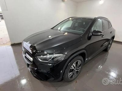 Nuova Mercedes A200 Advanced 2025 Nero Berlina