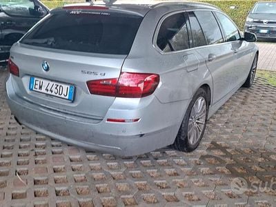 Begagnad BMW 525 218 HK (160 kW) 2025 Grå Kombi