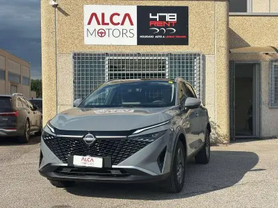 Usata Nissan Qashqai N-Connecta 140 CV (102 kW) 2025 Ceramic grey SUV