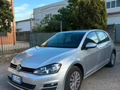 Usata VW Golf VII 90 CV (66 kW) 2015 Berlina