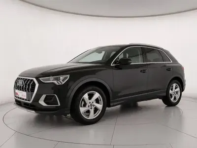 Usata Audi Q3 Advanced 150 CV (110 kW) 2025 Nero mito metallizzato SUV