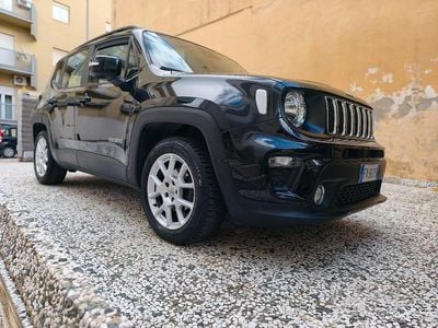 Używany Jeep Renegade 120 KM (88 kW) 2019 Czarny SUV