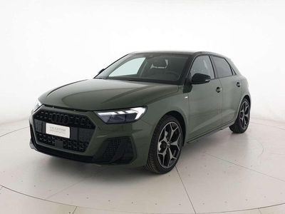 Nuova Audi A1 Sportback 116 CV (85 kW) 2026 Verde distretto metallizzato n Utilitaria