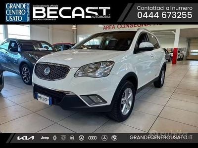 Usata SsangYong Korando 175 CV (128 kW) 2011 Bianco pastello SUV