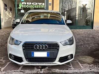 Usata Audi A1 Attraction 90 CV (66 kW) 2014 Bianco Utilitaria
