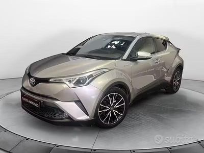 Usata Toyota C-HR Lounge 122 CV (89 kW) 2017 Other SUV