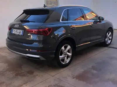 Usata Audi Q3 S-Line 140 CV (102 kW) 2019 Grigio SUV