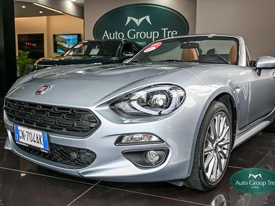 Usado Fiat 124 Spider Lusso 140 HP (102 kW) 2019 Prateado Cabrios