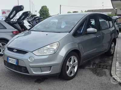Usata Ford S-MAX S 140 CV (102 kW) 2008 Grigio Monovolume