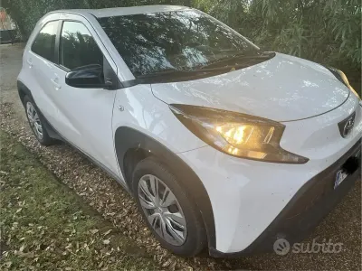 Usata Toyota Aygo X 72 CV (52 kW) 2024 Bianco SUV