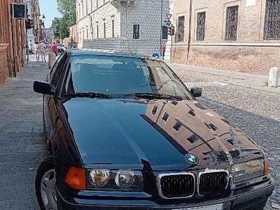 Usata BMW 316 102 CV (75 kW) 1998 Blu Berlina
