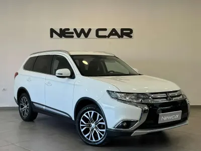 Usata Mitsubishi Outlander 150 CV (110 kW) 2018 Bianco SUV