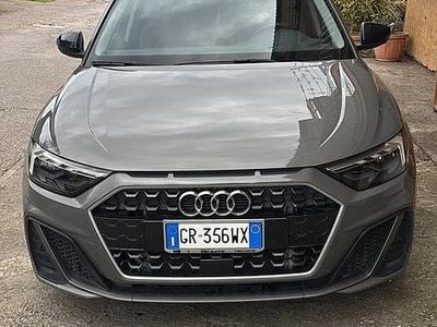Usata Audi A1 86 CV (63 kW) 2022 Grigio SUV