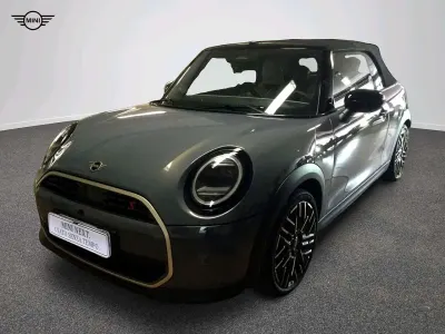 Occasion Mini Cooper S Cabriolet Favoured 204 PK (150 kW) 2025 Grijs Cabriolet